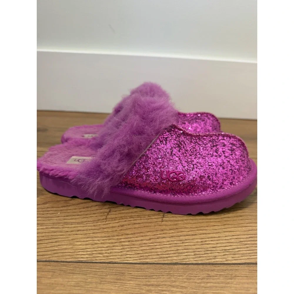 UGG Cozy II Glitter Slippers Size‎ 4 Kids Pink Sparkly 1153671K Girls